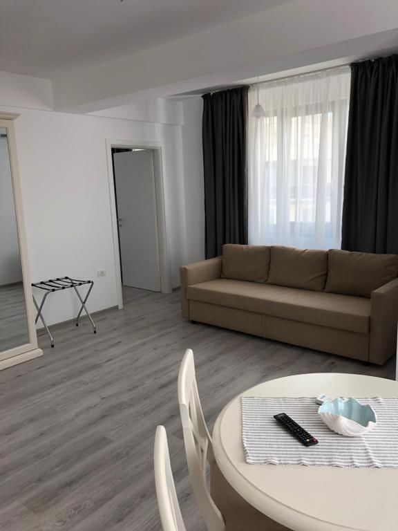 Отели типа «постель и завтрак» Apartments Excelsior Mamaia Nord Мамайя Норд – Нэводари