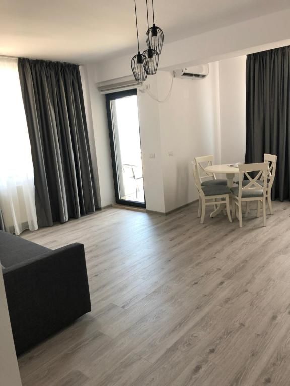 Отели типа «постель и завтрак» Apartments Excelsior Mamaia Nord Мамайя Норд – Нэводари